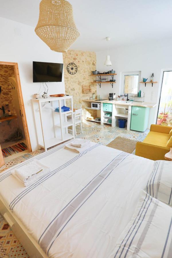 Ravi Boutique Home - 1 Minute Walk From Beach 칼리베스 외부 사진