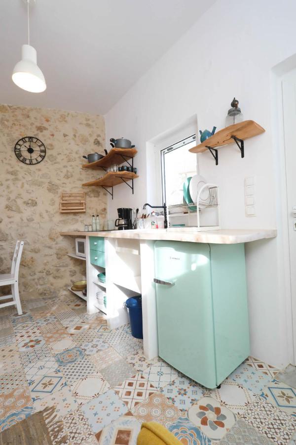 Ravi Boutique Home - 1 Minute Walk From Beach 칼리베스 외부 사진
