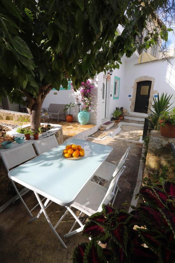 Ravi Boutique Home - 1 Minute Walk From Beach 칼리베스 외부 사진