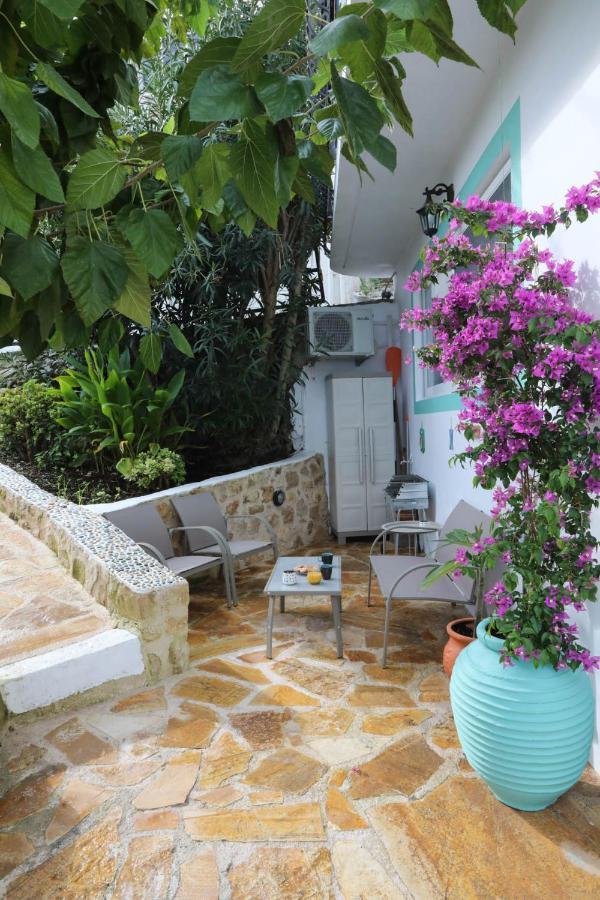 Ravi Boutique Home - 1 Minute Walk From Beach 칼리베스 외부 사진